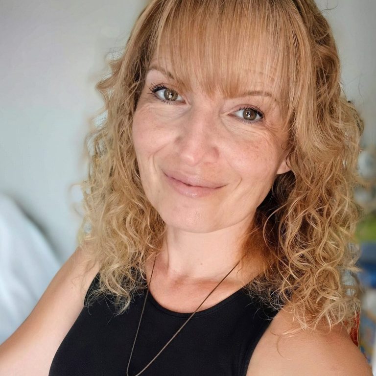 Sandrine Palacio-Socio-esthéticienne et Masseuse Bien-être